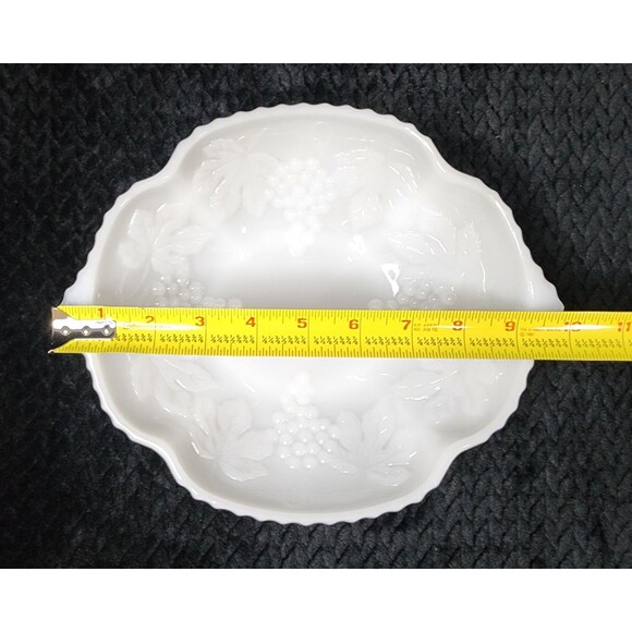 Indiana Glass Milk Glass Harvest/Grapevine Bowl – 1970s Made in USA - Picture 8 of 9